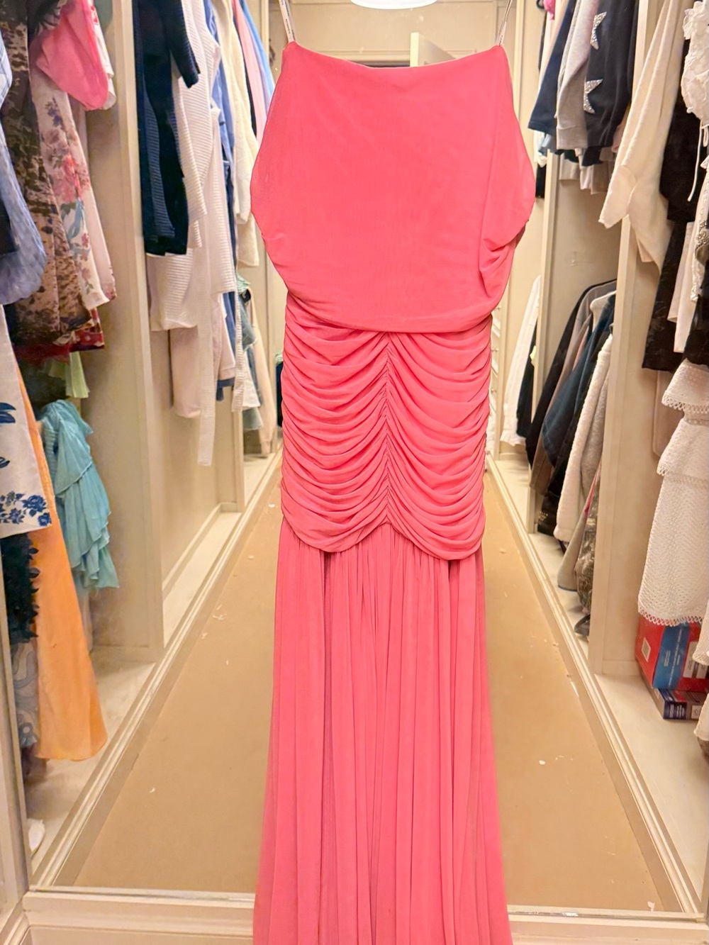 Retrofete Off-Shoulder Pink Ruched Evening Gown with High Slit - Picture 4 of 5